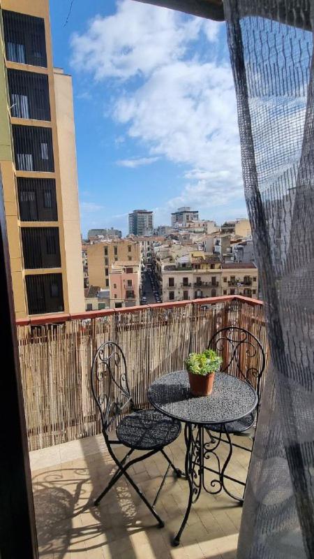 Enne'S Apartments In The Heart Of Palermo Exterior foto